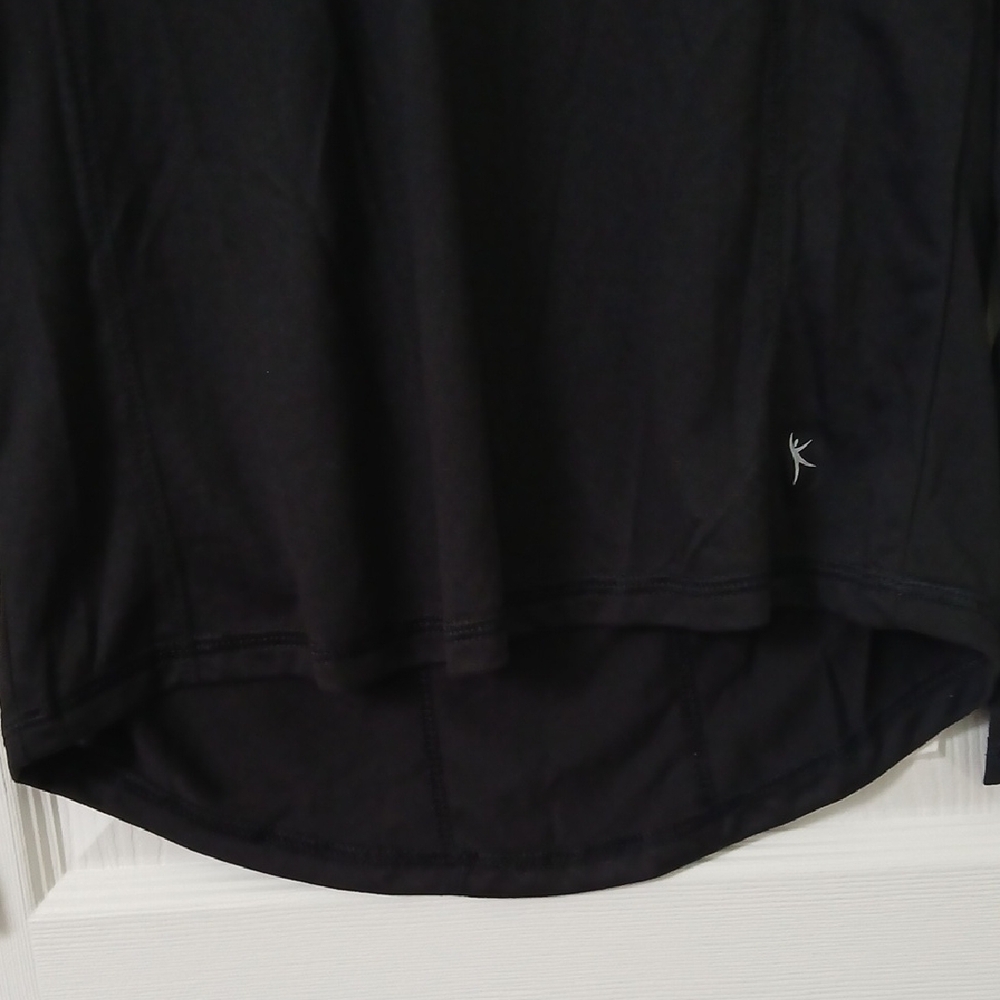 Danskin Semi-Fitted Black Long Sleeve Top With Thumb Holes Size S - Picture 4 of 11